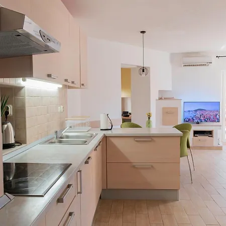 Apartment Gundula In The Heart Of Split